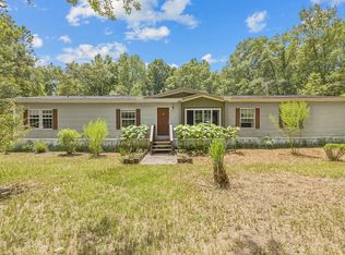 676 SW Gideon Pl, Fort White, FL 32038