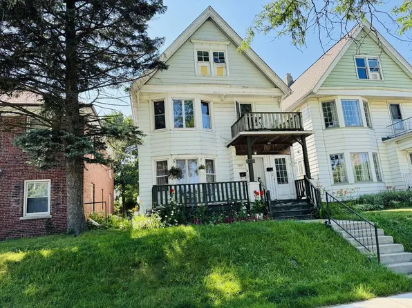 2809 North Humboldt BOULEVARD #2811, Milwaukee, WI 53212