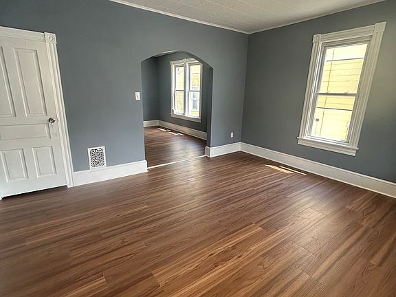 2nd image of 106 Center Ave