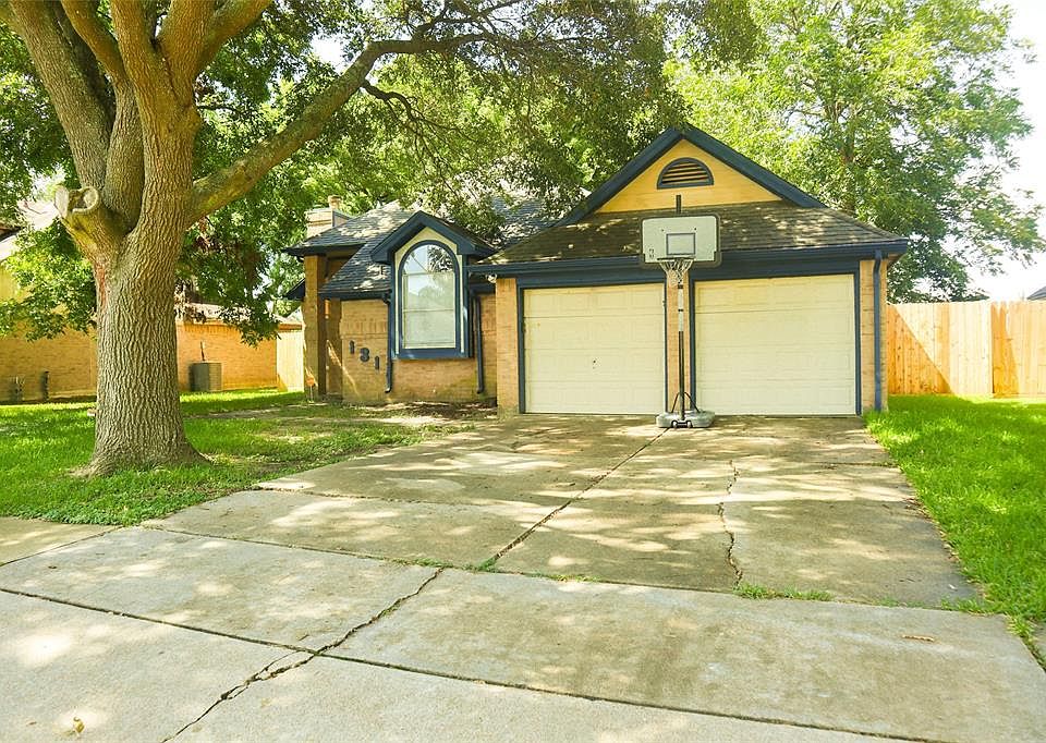 1st image of 1317 Waterford Dr