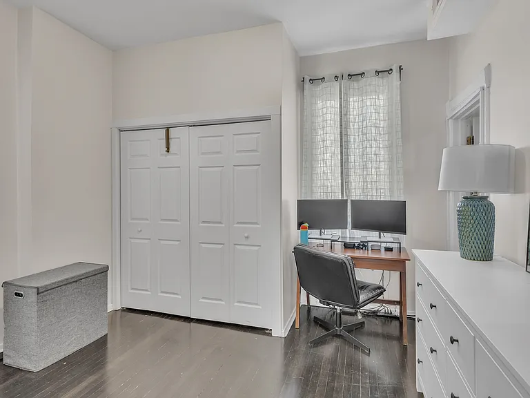 1903 N Sheffield Ave #3 — Photo 11