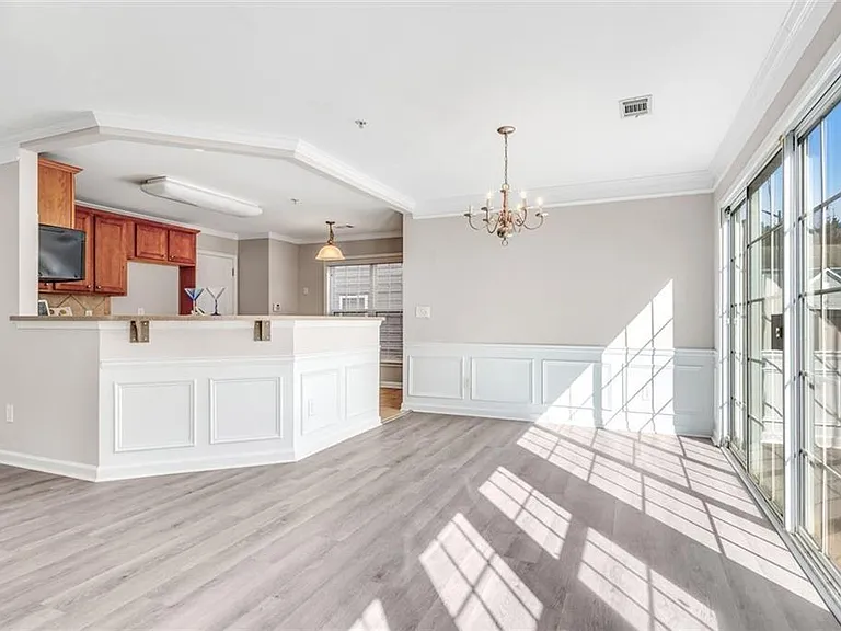 268 Balaban Cir — Photo 32
