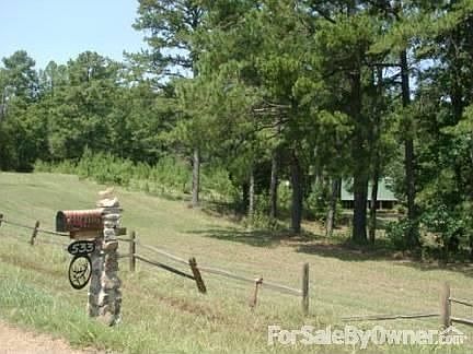 View from mailbox
						:
						View from mailbox