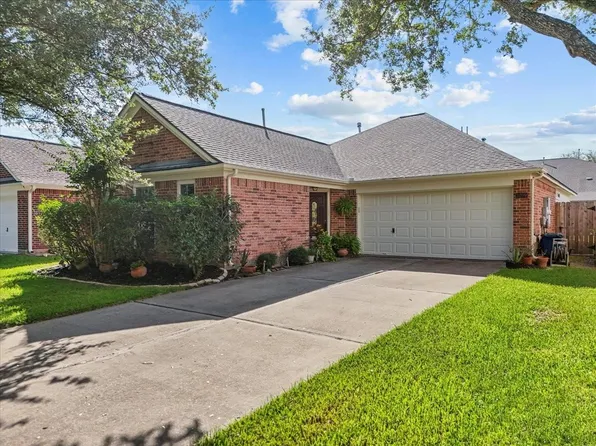 3209 Windy Cape Lane, League City, TX 77573
