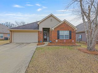 638 Glenmede Ln, Montgomery, AL 36117
