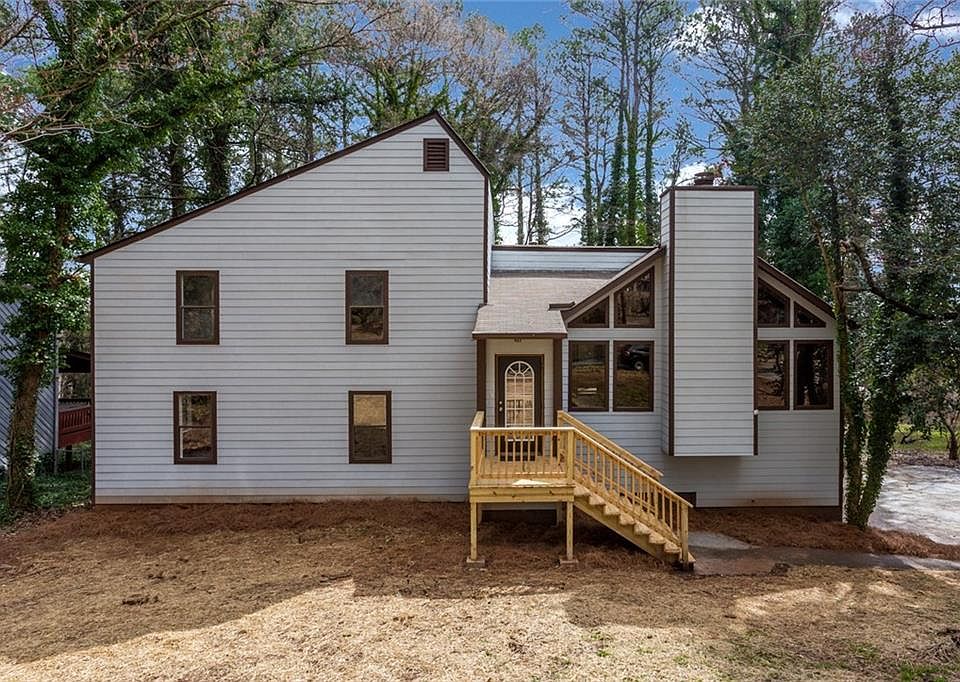 1st image of 3968 Fairington Dr