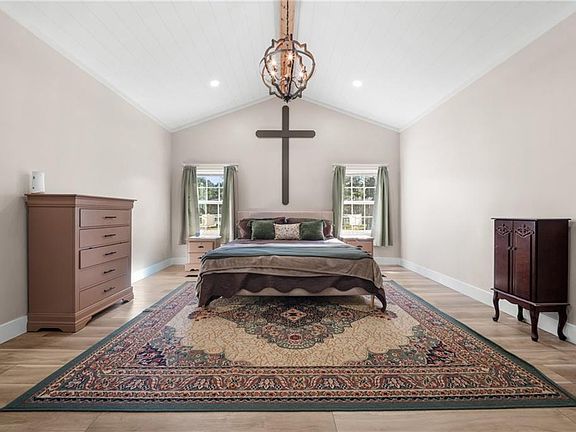 5th image of 402 Habersham Church Rd