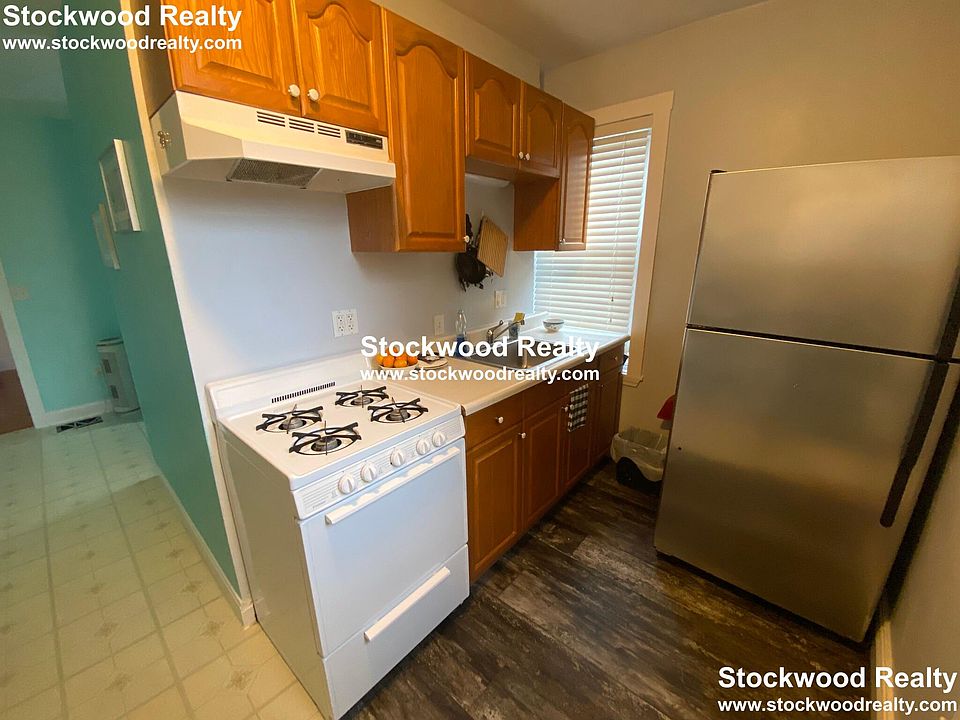 1st image of 138-140 Elm St