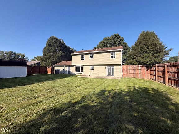 5th image of 7625 Combs Rd