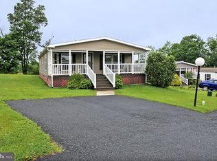 24 Fir St #T-0011, Fredericksburg, PA 17026