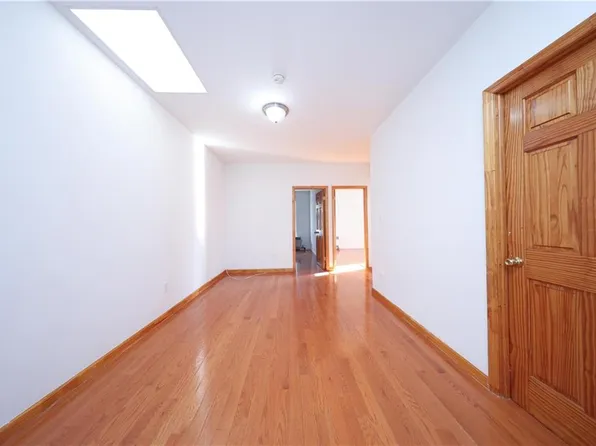 1202 Avenue I image 8 of 12