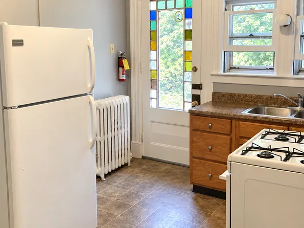 295 Maple St, Burlington, VT