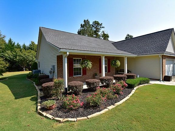 3rd image of 3317 Oakbriar Dr