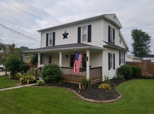 525 N Sprunger St, Berne, IN 46711