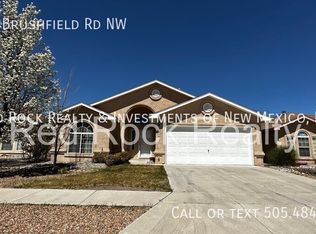 6805 Brushfield Rd NW, Albuquerque, NM 87114