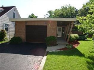 175 S Monterey Ave, Elmhurst, IL
