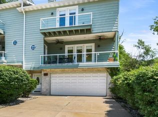 903 N Montgomery St, Gary, IN 46403