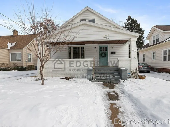 1640 Wendler Ave SW, Wyoming, MI 49509