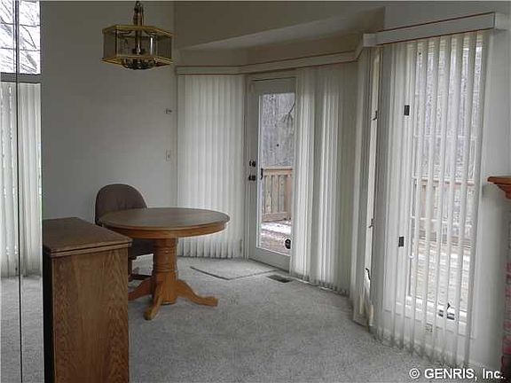 4th image of 14 Eaglesfield Way