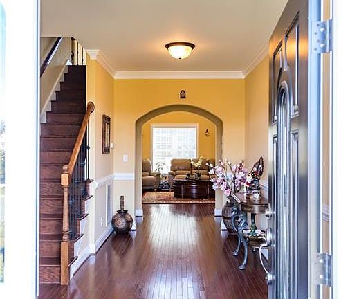 5th image of 5901 Covington Hills Ln