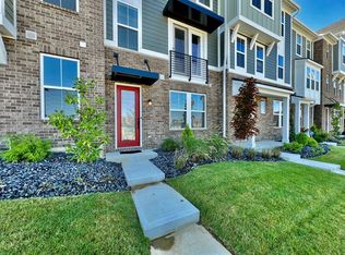 7420 Durham Pl, West Chester, OH 45069