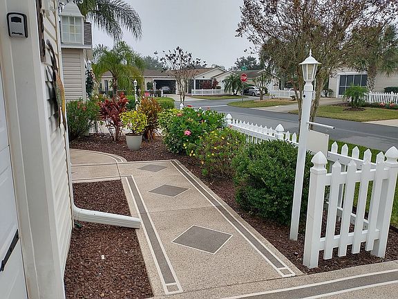 Driveway/walks stained