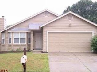 229 Autumn Mist Pl, O'Fallon, MO 63366