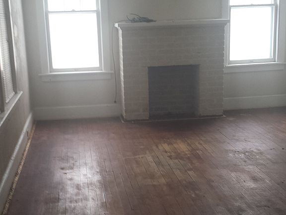 4th image of 77 S Washington St