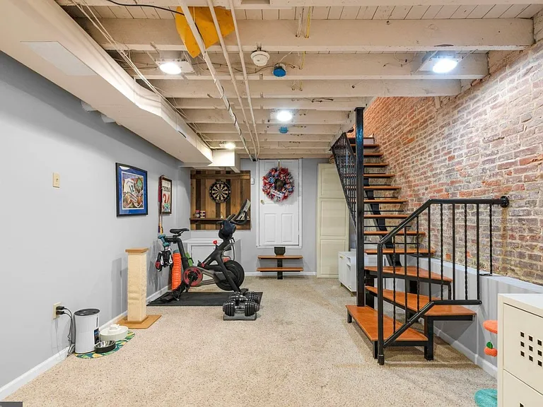 3318 Fleet St — Photo 22