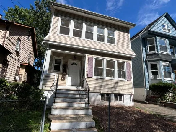 9-11 Ricord St #2, Newark, NJ 07106