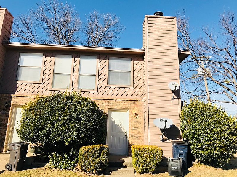 1st image of 3736 Ramona Dr APT A