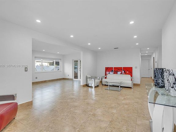 5th image of 5330 SW 7th St