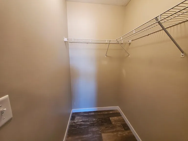 15 Starling Hill Dr #240 — Photo 6