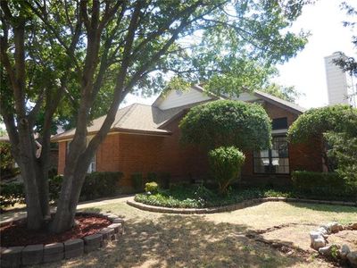 6200 Mercedes Dr, Arlington, TX, 76001