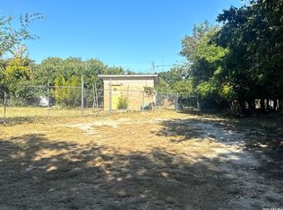 East St #64D, Comfort, TX 78013