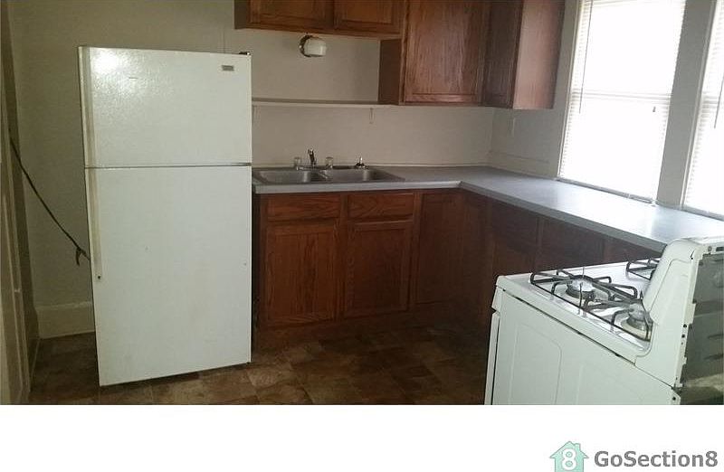 1st image of 1130 Crosby St