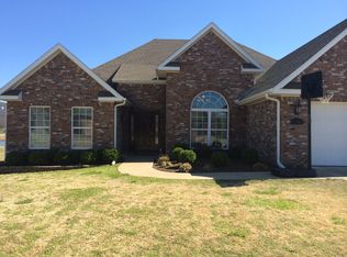 11486 Club House Pkwy, Farmington, AR 72730