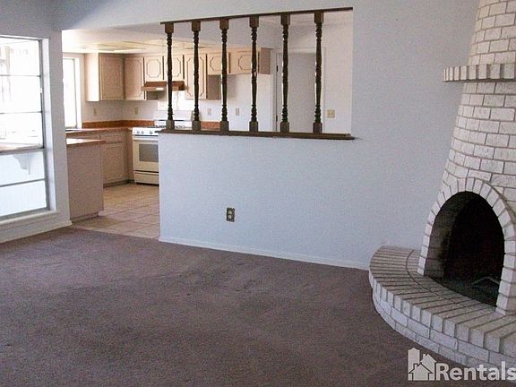 3rd image of 10509 Crete Dr