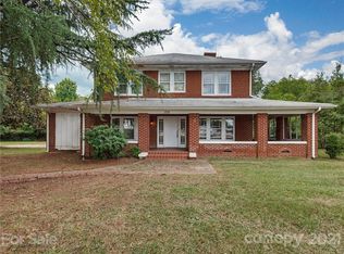 1712 S Lafayette St, Shelby, NC 28152