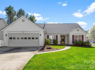 279 Stonehollow Rd, Fletcher, NC 28732