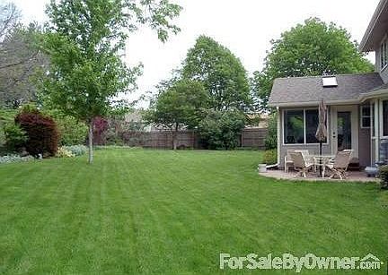 2nd image of 3509 Poplar Pl
