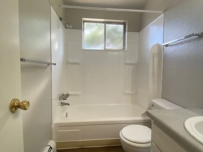 Garden Center Apt. 62, 64 & 70 — Photo 13