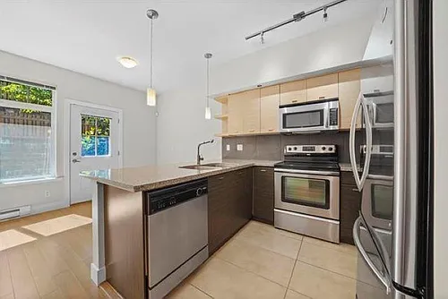 6299 144th St #31 Photo 1