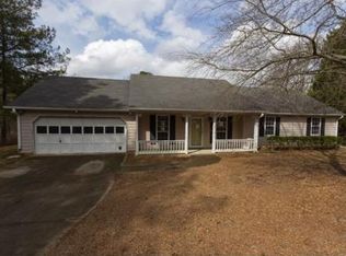 6903 Justin Dr, Loganville, GA 30052