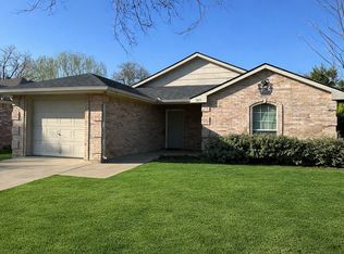 3819 Kiest Valley Ct, Dallas, TX