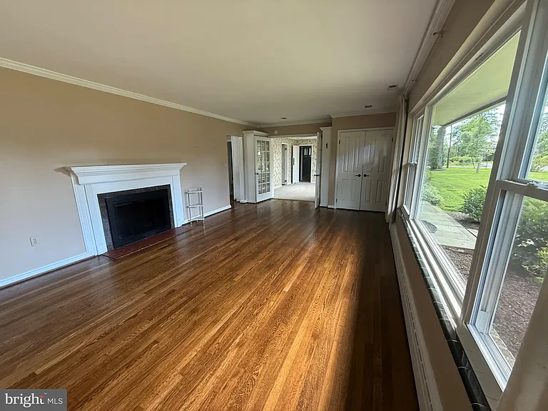 6175 Cobbs Rd — Photo 6
