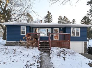 213 Highland St, Mount Horeb, WI 53572