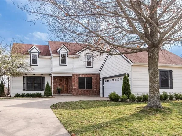 2330 Pheasant Pl, Eudora, KS 66025