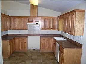 3rd image of 5867 Cindy Ln