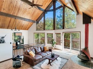 1016 Sandalwood Dr, Lake arrowhead, CA 92352